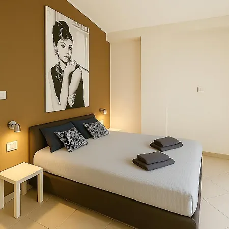 La Dimora Degli Artisti 3*