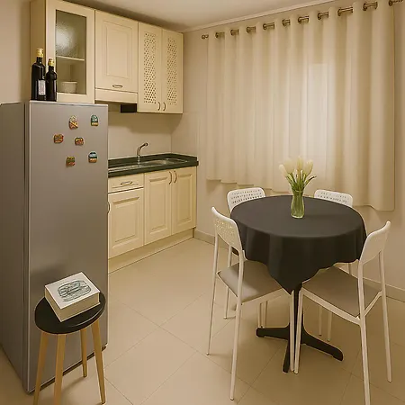 La Dimora Degli Artisti Panzió 3*