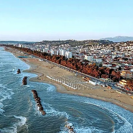 La Dimora Degli Artisti Bed & Breakfast Pescara
