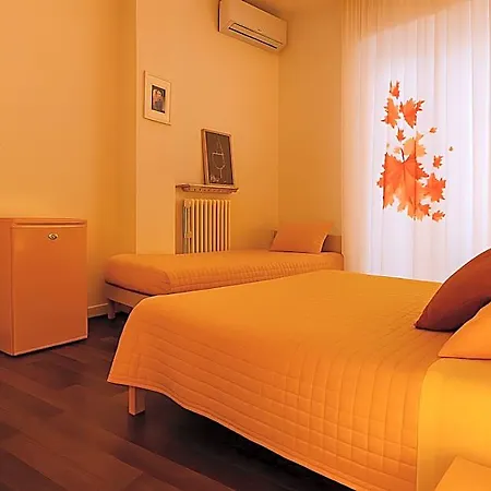 Bed & Breakfast La Dimora Degli Artisti 3*