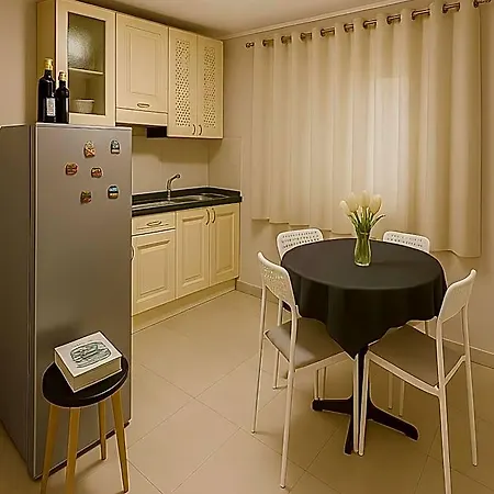 La Dimora Degli Artisti Bed & Breakfast