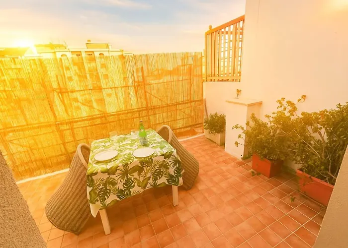 Bed & Breakfast La Dimora Degli Artisti 3*