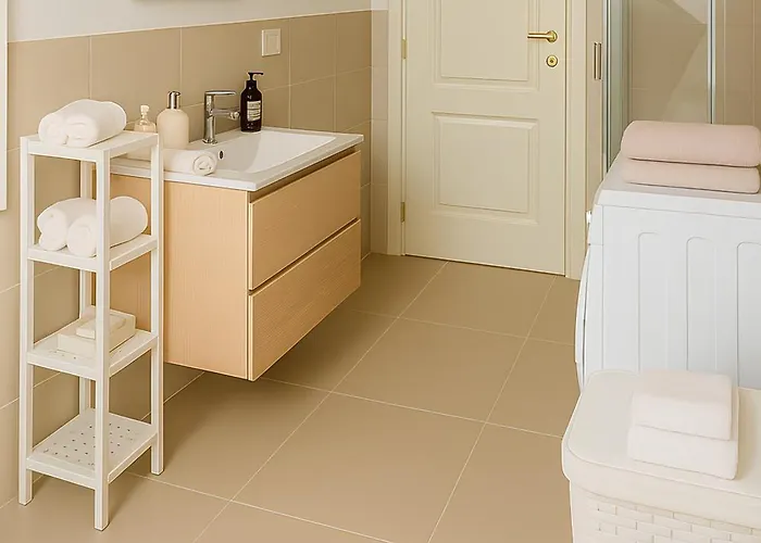 La Dimora Degli Artisti Bed & Breakfast 3*