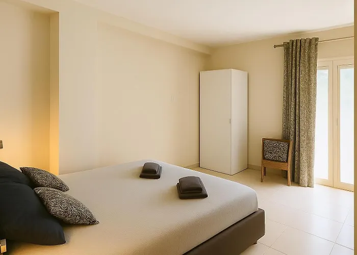 Bed & Breakfast La Dimora Degli Artisti 3*