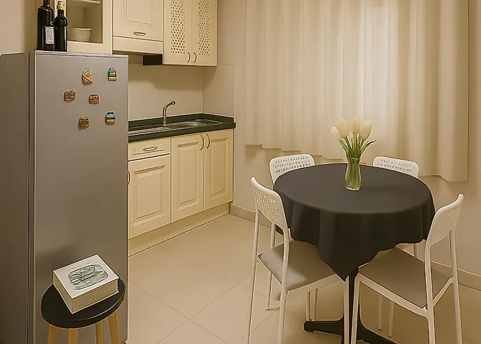 La Dimora Degli Artisti Bed & Breakfast 3*